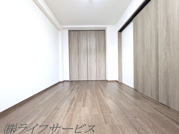 加島駅前アーバンコンフォートの洋室