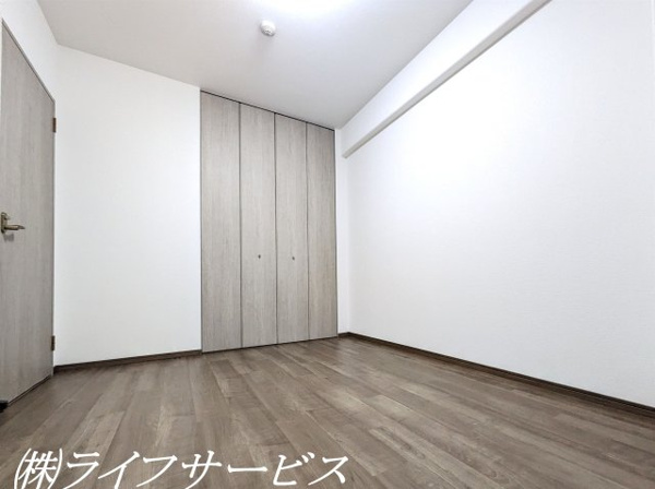 加島駅前アーバンコンフォートの洋室