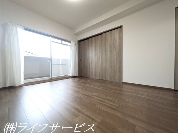 加島駅前アーバンコンフォートの居間