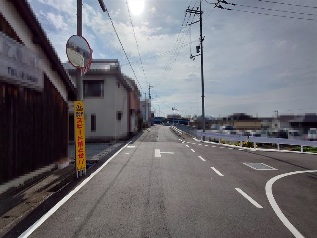 前面道路含む現地写真
