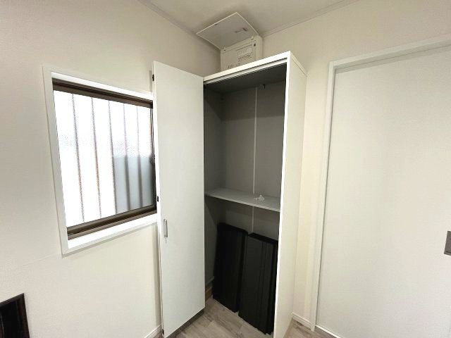 全居室に収納があります。