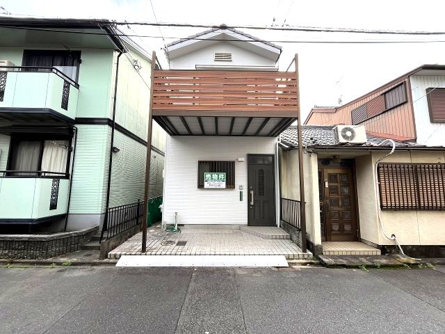 外観：323000490577