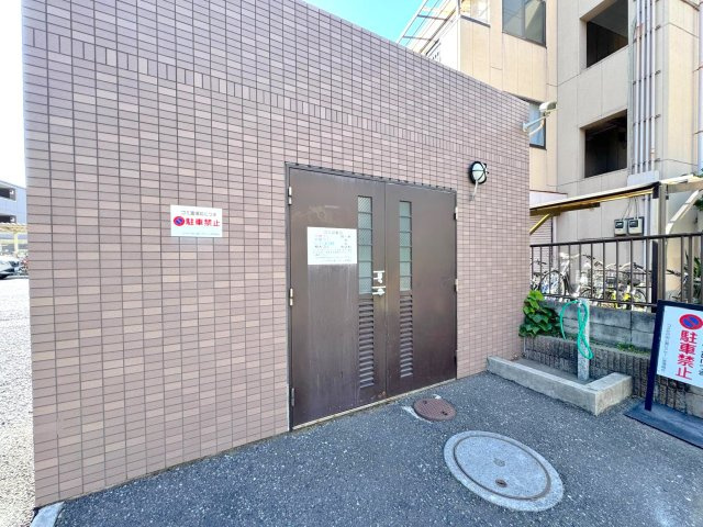 ゴミ置き場