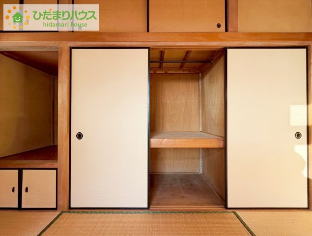 押し入れは収納力が魅力ですね。