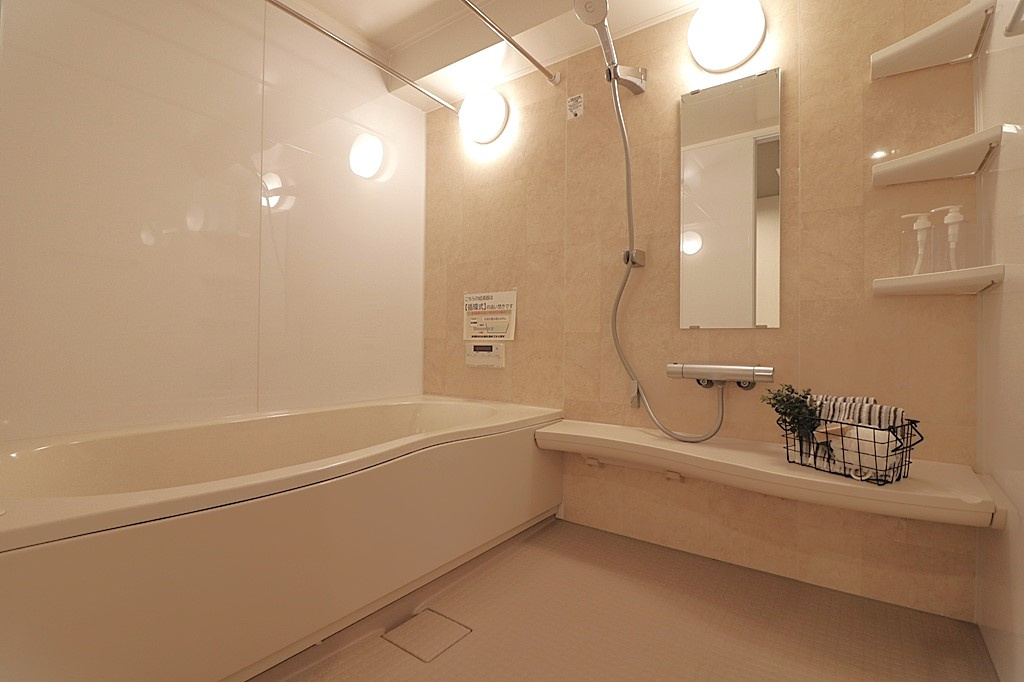 循環式の追炊機能付き☆浴室乾燥機新調完備です☆