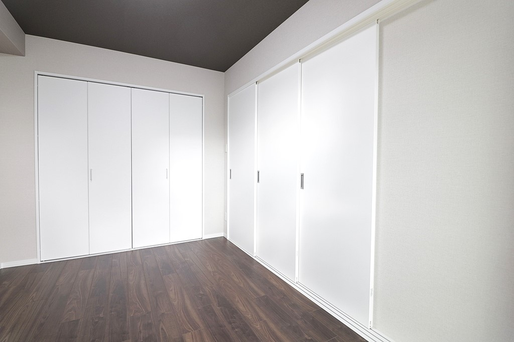 【洋室？：洋室6帖】大容量のクローゼット完備です！