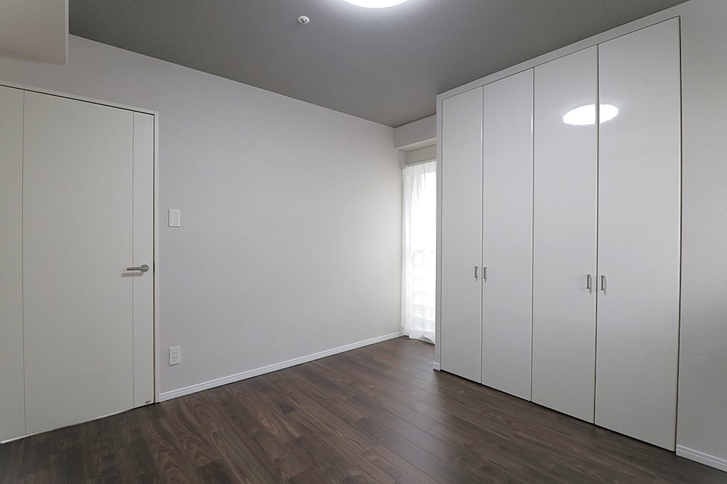 【洋室？：洋室6.2帖】クローゼット完備です♪