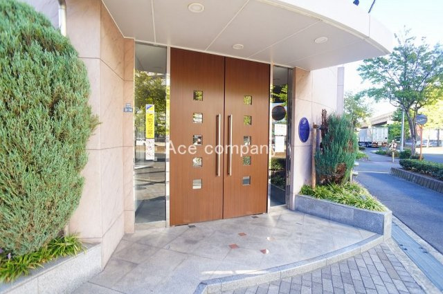 スーパー徒歩3分圏内です♪