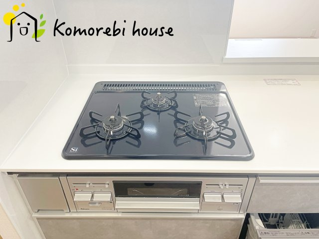 コンパクトなキッチンで掃除もラクラク