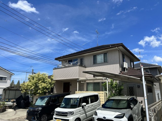 売主様こだわりの邸宅！外壁タイル＆パナホーム施工の軽量鉄骨造