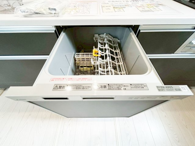 家事の時短に欠かせない食洗器を完備しています。