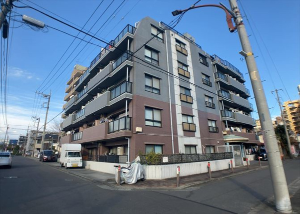 ロアーブル・ガーデン南橋本弐番館の外観