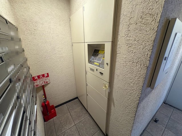エフローレ東越谷市役所前中央通り　