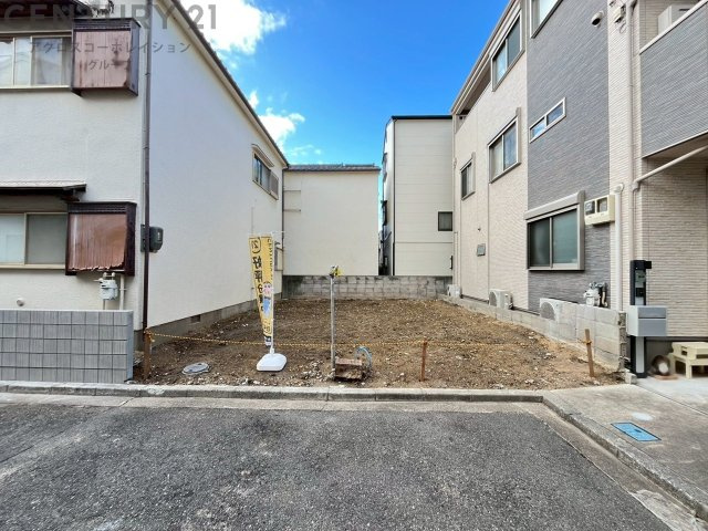 外観：328000572128