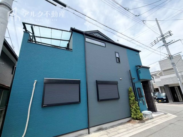 木造　地上2階建