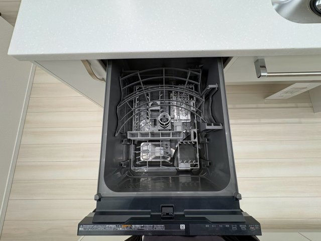 後片付けの時間をぐっと短縮できる食洗機つき