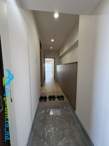 毎日通る玄関はこちらです
