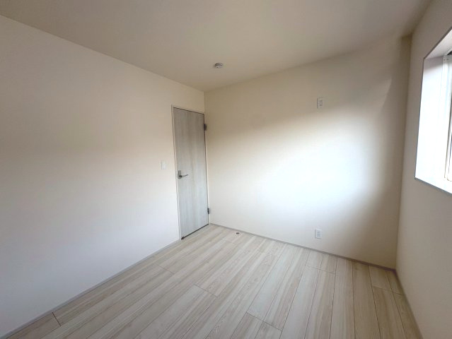 全居室収納付きで、お部屋がすっきり片付きます。