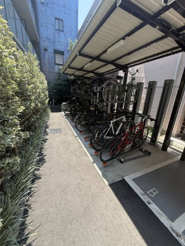 自転車を利用する方には嬉しい駐輪場をご用意★    　