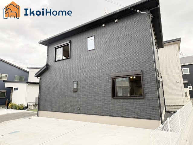 【ホームページに現地動画掲載中】●年中無休：当日予約可●タマホーム施工のおしゃれな築浅のお家です♪