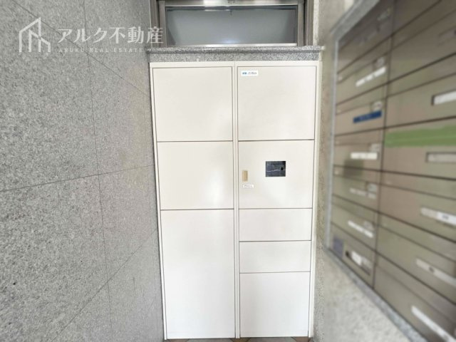 宅配ボックス