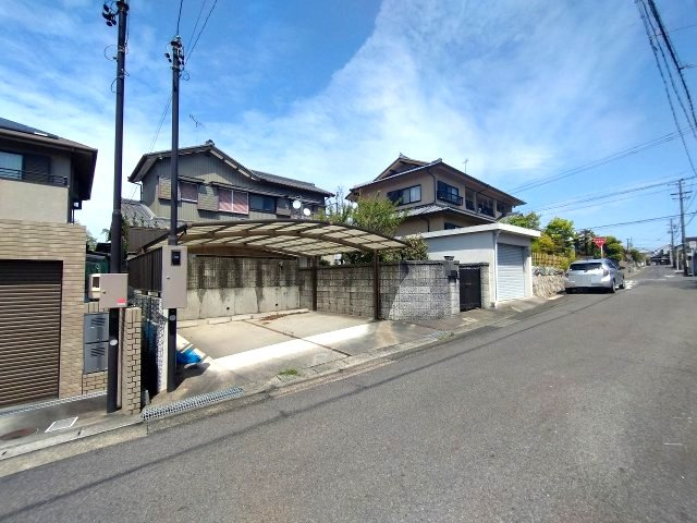 現地写真　※令和8年4月18日撮影　解体工事前の写真です。