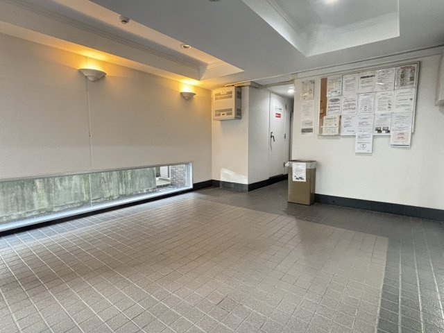 エントランスホール。