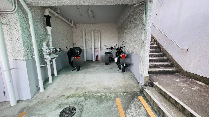 バイク置き場