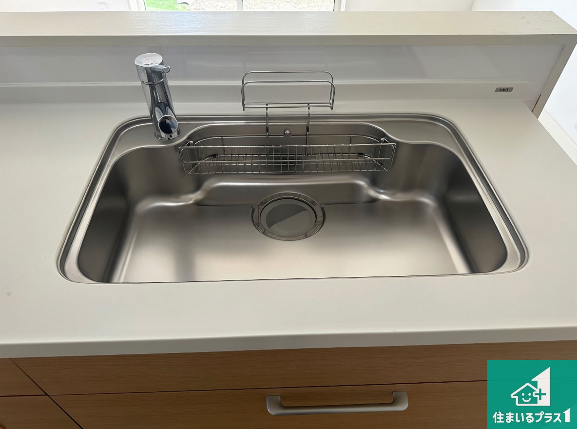 広々としたシンクで食器洗いも楽々！