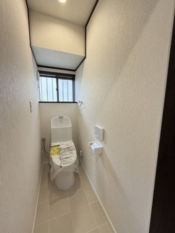 1階部分トイレ