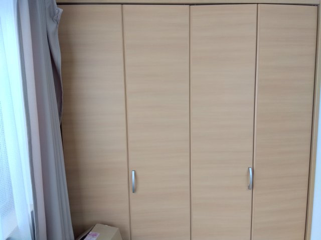 荷物が多くても収納スペースがたっぷりあるので、生活スペースを広く確保する事ができます。