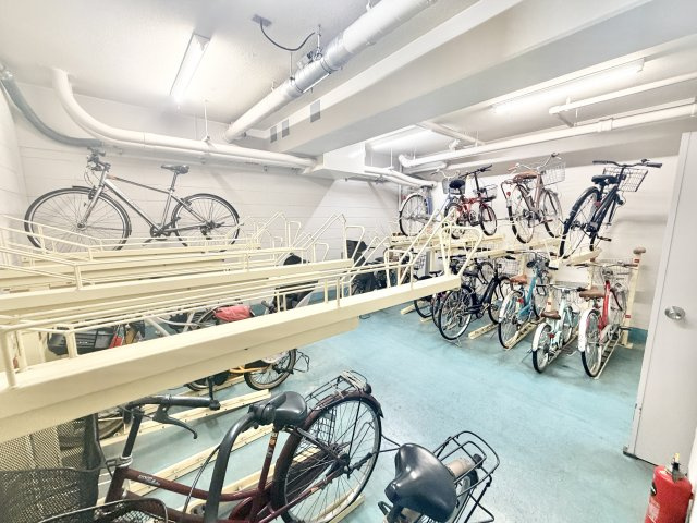 駐輪場