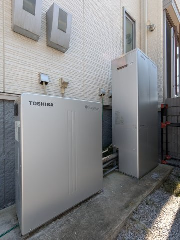 水素で発電　エネファーム