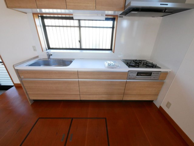 キッチンは新品交換済み