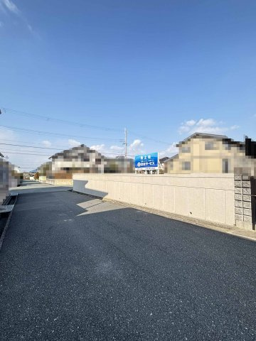南西側公道幅員約6.0ｍ