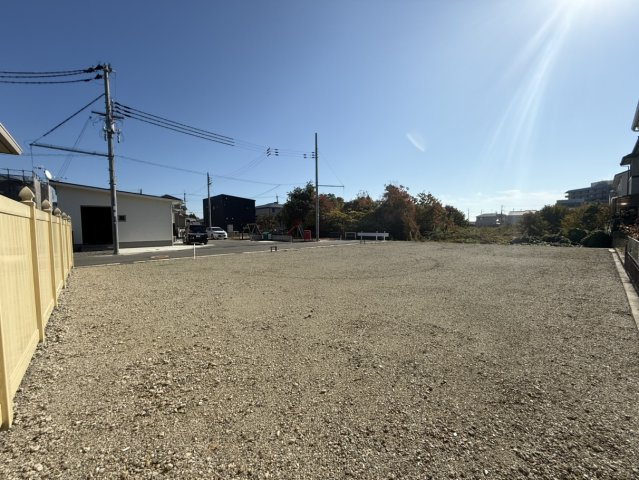 外観：328000557085