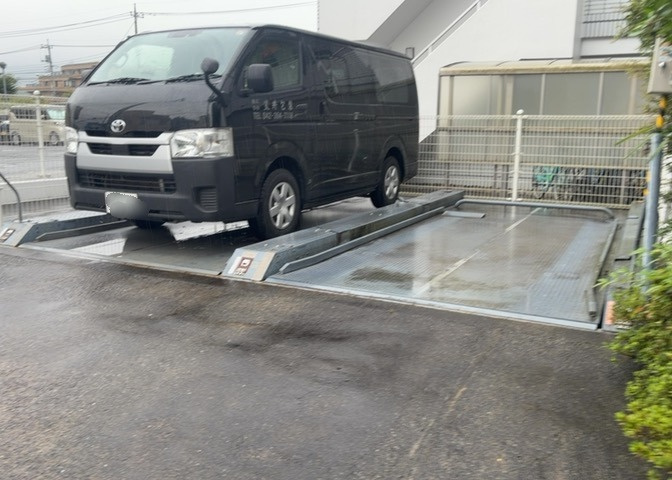 マンションの駐輪場は、事前に空きがあるか確認を取ると安心です。せっかく入居したのに駐輪スペースがない！なんてことになったら大変ですよね。そこで、内見時や購入前にはまず事前に確認しておくと良いでしょう。
