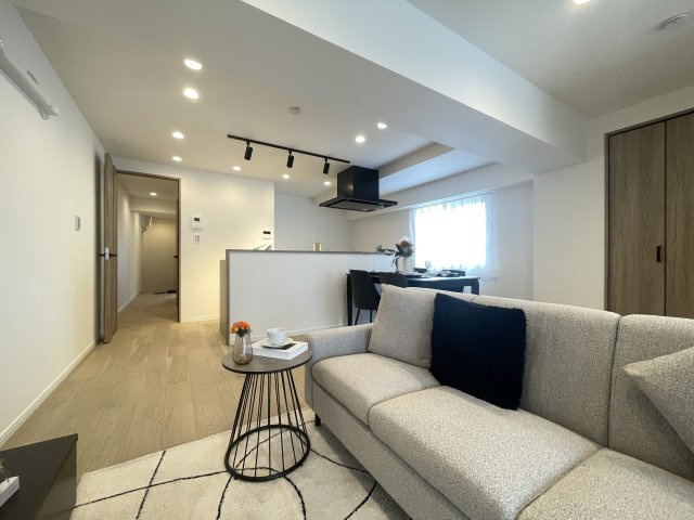 無駄のない間取り。各洋室にはLDKを通っていくので、家族のコミュニケーションもスムーズに。　