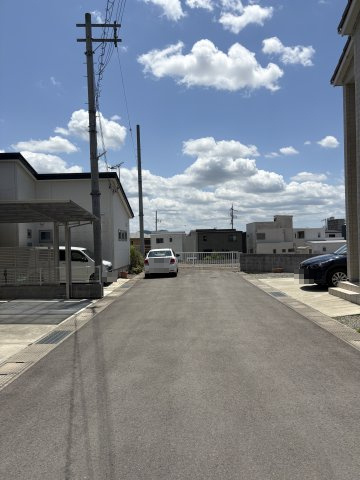 前面道路含む現地写真