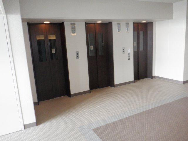 エレベーターホール