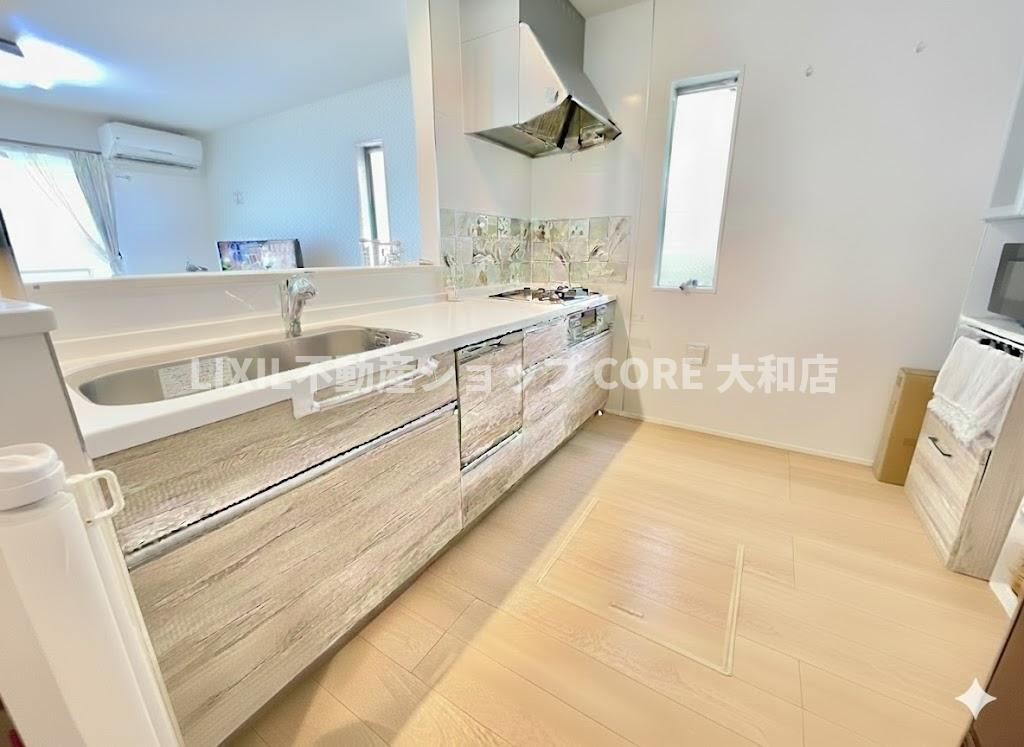 広々としたキッチンスペース