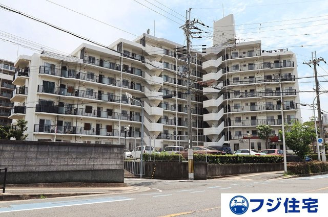 外観：327002206088