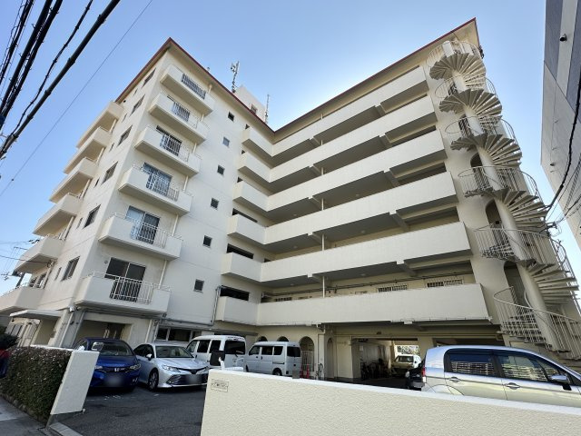 外観：328000555660