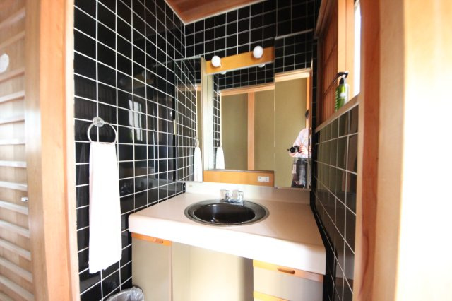 トイレ横洗面