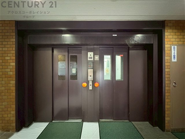 エレベーター2基