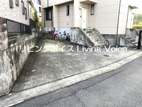 秦野市北矢名　中古一戸建て