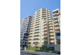 フォルム四谷外苑東の外観