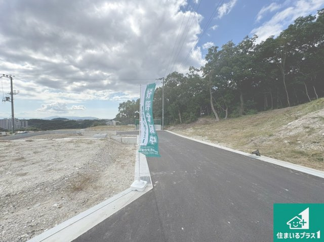 周辺は落ち着いた街並みの住宅地！子育てがしやすい住環境です！