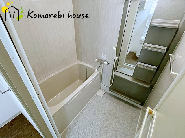 ゆったり過ごせるお風呂です