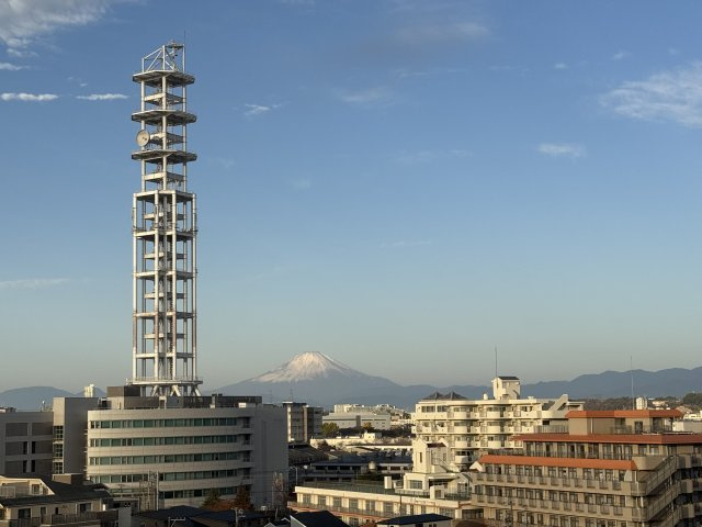 富士山を遠望できます。（2025年12月撮影）